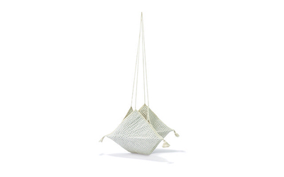 <p>バッグ／生成&times;グレー<br>27&times;27cm 税込3500円</p>